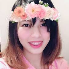 Ann Marie Mortiz (@eyememem)