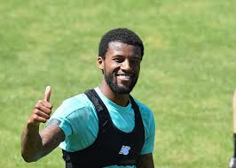 Looking for gini wijnaldum stickers? Gini Wijnaldum What S Your Reason To Smile Today Facebook