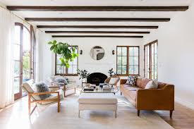 With that, it would oftentimes have a beautiful design that will bring some lovely appeal to the with that, it can be enjoyed on both areas of the house. 10 Living Rooms With Fireplaces Made For A Night In