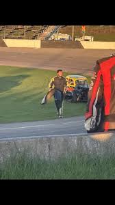 ONTARIO STOCK CAR RACING & NEWS