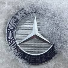Staying Strong At 15 C Mbphotocredit Misterubrub777 Mercedes Benz Gla Gla250 Instacar Ca Mercedes Benz Mercedes Benz Wallpaper Mercedes Benz Logo