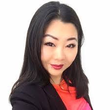 Anna Scheck's Instagram, Twitter & Facebook