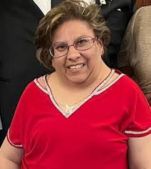 Stephanie Light's Instagram, Twitter & Facebook