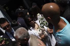 He was a member of the portuguese boy band, d'zrt. Funeral Angelico Desapareceu O Nosso Sandrinho E Agora Reportagem Publico