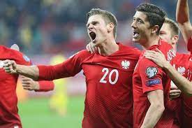 Persiapan polandia untuk euro 2020 telah diguncang oleh absennya dua striker kunci, krzysztof piatek dan arkadiusz milik. Plwilgaxcfosfm
