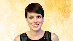 Andrea Calvin's Instagram, Twitter & Facebook