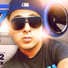 Stream Recuerdos Inolvidables by Geovanny DJ