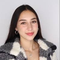 Serena Torres's Instagram, Twitter & Facebook