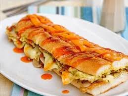 Kalau begini mudah dan sedapnya roti john homemade, selepas ini tak perlu lagi beratur panjang untuk menikmati roti john paling sedap di pasar malam. Resepi Roti John Gardenia