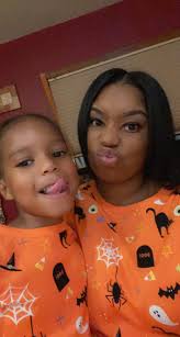 Wearing my Halloween stitch pjs pants with the ac on!🎃😘😘