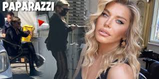 The 10th of june locul nasterii: Loredana Groza Nu Se AbÈ›ine De La Mancare Dar Are GrijÄƒ SÄƒ Arate Bine Mereu Tinerelele Vin Din UrmÄƒ Dar Artista Nu Se LasÄƒ Mai Prejos Paparazzi Spynews Ro
