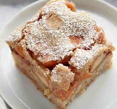 Cake Moelleux De Pommes Au Thermomix Le Gateau Du Gouter Cake Moelleux Clafoutis Aux Fraises Recette Clafoutis