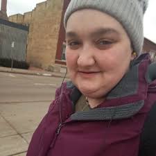 Desiree Wyatt's Instagram, Twitter & Facebook