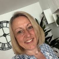 Patricia Walder's Instagram, Twitter & Facebook