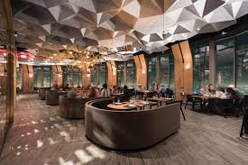 71above The New Restaurant Atop L A S U S Bank Tower Includes A Sound Dampening Los Angeles Restaurants Downtown Los Angeles Restaurants Luxury Restaurant