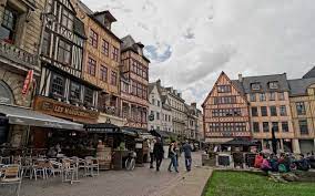 The city has a population of 110,000 and its metropolitan area includes some 666,000 inhabitants (2017). The Magic Of Rouen Beautiful Medieval City In Normandy