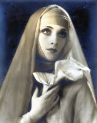 Here's a grand portrait of Carole...six grand, in fact: carole_and_co —  LiveJournal