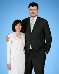 Born september 12, 1980) is a chinese basketball executive and retired professional basketball player who played for the shanghai sharks of the chinese basketball association (cba) and the houston rockets of the national. Dr Platypus Shark Phd In Clown Studies On Twitter Yao Ming S Wife Is 6 3 Lol