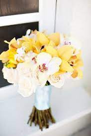 Here are some examples of silk / artificial orchid wedding bouquets. Pretty Http Hairstylecollections Blogspot Com White Wedding Bouquets Orchid Bouquet Modern Wedding Flowers