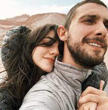 Retrouvez des films et séries de l'acteur emiliano zurita en vf et vostfr gratuitement et avec qualité hd. La Historia De Amor De Ela Velden Y Emiliano Zurita