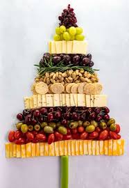 Set out a few trays of food, some plates and napkins, and voila! Finger Food Ideas For Christmas
