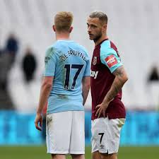 The couple is blessed with two daughters, emilia and alicia. Wie Laufts Bei Mesut Ozil Kevin De Bruyne Marko Arnautovic Und Co In Der Premier League Ehemalige Werder Bremen Profis In England News