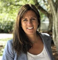 Jeanne Schauer's Instagram, Twitter & Facebook