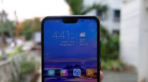 It's based on the android 8.1 oreo which is currently the latest android build and is certainly ahead in terms of software features. Honor 10 Review Beauty With Ai Brains