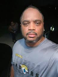 If my brother doesn't see this in 8 mins he owes me $50! 👀🤣"