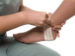 Voir plus d'idées sur le thème entorse lombaire, lombaire, entorse. Comment Soigner Une Entorse Benigne Top Sante