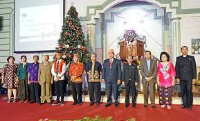 Yesus adalah jembatan pendamaian antara allah dan manusia o yoh 14:6 Perayaan Natal Di Kalteng Aman Multimedia Center Provinsi Kalimantan Tengah
