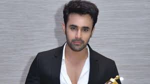 Pearl v puri gets tested for rt pcr it seems that pearl v puri is still in custody at the waliv police station under pocso (protection of children from sexual offences). Pearl V Puri Case Twitterati Divided Over Allegations Against Actor