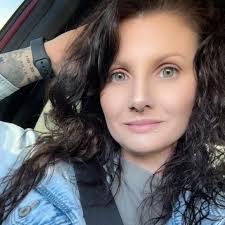 Come face to face with The Creeper... Jonathan Breck from Jeepers Creepers  1-2-&3!! Jonathan will be at Skeleton's Lair Scream Park this Friday and  Saturday... meeting fans and signing autographs. He will