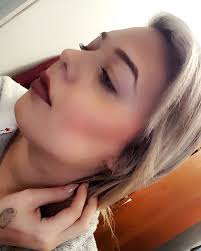 Normalize telling your Girlfriend the truth about their Makeup like "Babe  you looking like a copse or clown 😜🛀🤣