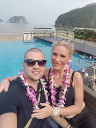 Insula iubirii sezonul 3 episodul 2 partea 10. Cupluri Insula Iubirii 2018 Cine Sunt È™i Cum AratÄƒ Antena 1