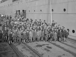 Exhibition Shows The Heartbreaking History Of British Child Migration Australia History Amazing Nature Photography Canadian History