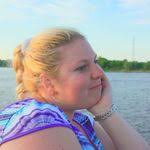 Sasha Phelps's Instagram, Twitter & Facebook