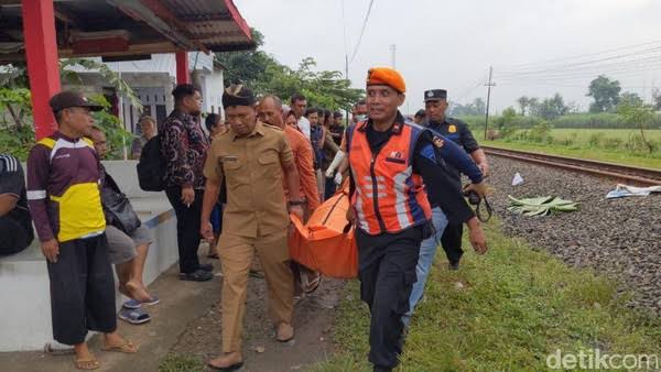 Kecelakaan Maut di Jalur Kereta Api Tulungagung, Seorang Ibu Rumah Tangga Tewas