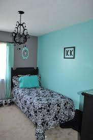 Two Colour Combinations For Bedroom Walls