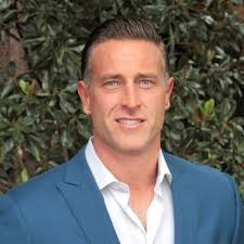 Tom Bohannon's Instagram, Twitter & Facebook