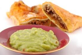 La Puree De Pommes De Terre Et Carottes Relevee A L Ail Puree Pomme De Terre Puree De Pomme Pomme De Terre