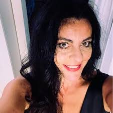 Janice Simonds's Instagram, Twitter & Facebook