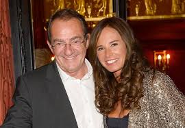 Nathalie marquay a été élue miss france en 1987. Qui Est Cette Autre Femme Qui Vit Avec Jean Pierre Pernaut Et Nathalie Marquay Tele 7sur7 Be