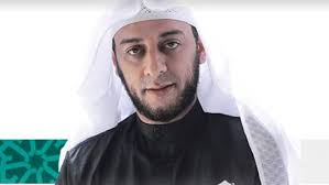 Sebelumnya, di media sosial sempat juga beredar foto yang menunjukkan ali sedang. Syekh Ali Jaber Positif Covid 19