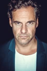 Alexander Wolf's Instagram, Twitter & Facebook