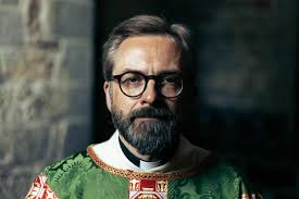 Roger Jensen, sokneprest, dr. theol om Eivind Berggrav, biskopen og  motstandsmannen.