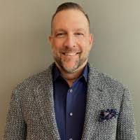 600+ profilů „Strzalka“