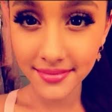 Gianna Schneider (@GiannaSchneide1)