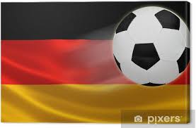Hundehalstuch deutschland flagge auf halsband. Leinwandbild Fussball Spielball Springt Aus Der Deutschland Flaggen Pixers Wir Leben Um Zu Verandern