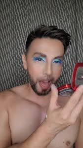 Me uno al Trend #EsInfalibleForMe #YoSoyInfalible #NoEsMagiaEsInfalib...